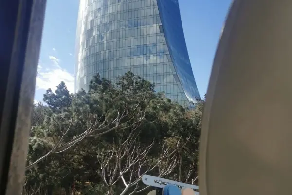 2 otaqlı mənzil Səbail rayonunda, 40 m², köhnə tikili - satılır