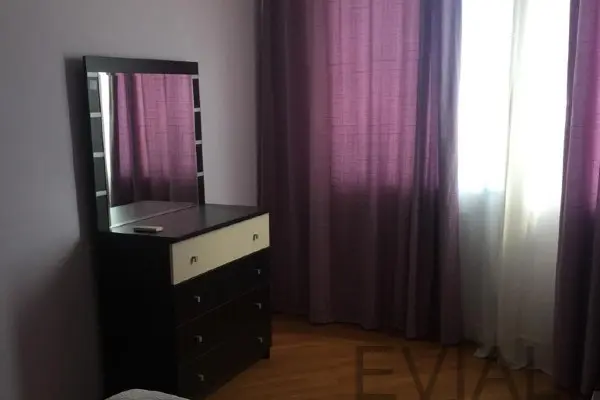 3 otaqlı mənzil Yasamal rayonunda, 135 m², yeni tikili - satılır