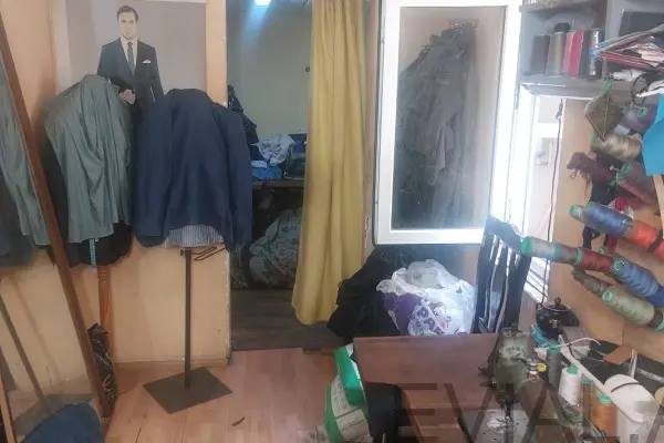 2 otaqlı mənzil Səbail rayonunda, 100 m², köhnə tikili - satılır