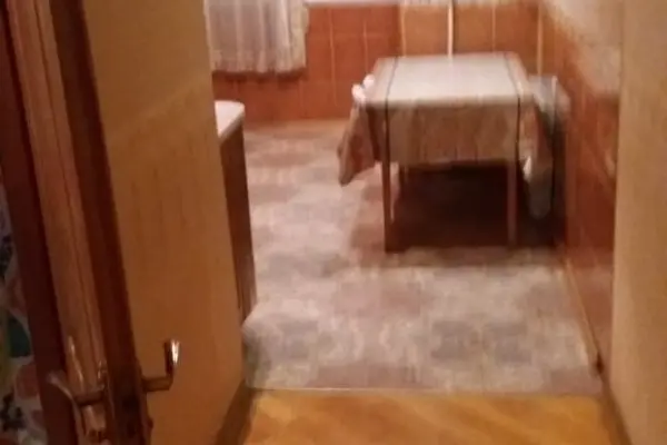 4 otaqlı mənzil Nəsimi rayonunda, 100 m², köhnə tikili - kirayə