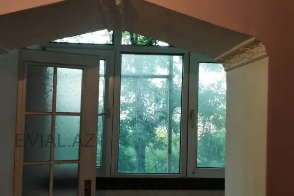 2 otaqlı mənzil Nizami rayonunda, 35 m², köhnə tikili - kirayə