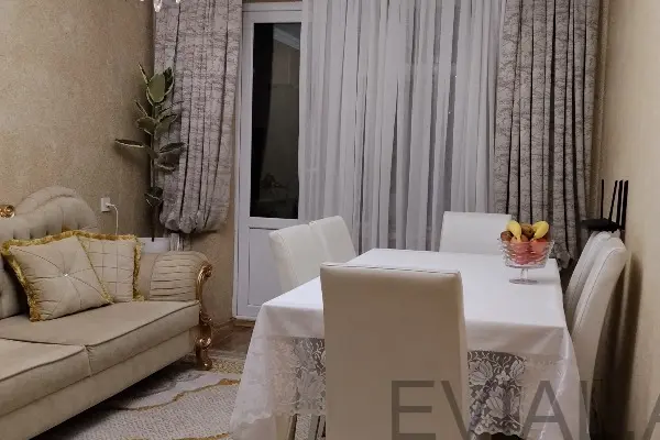 2 otaqlı mənzil Binəqədi rayonunda, 46 m², köhnə tikili - satılır