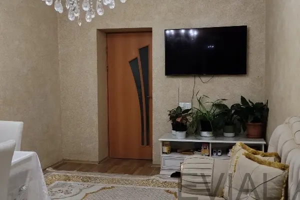 2 otaqlı mənzil Binəqədi rayonunda, 46 m², köhnə tikili - satılır