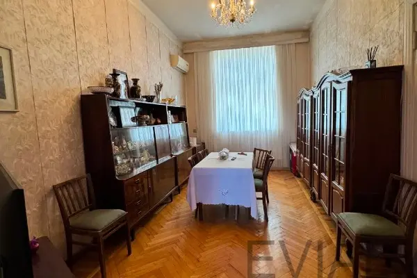 2 otaqlı mənzil Yasamal rayonunda, 60 m², köhnə tikili - satılır