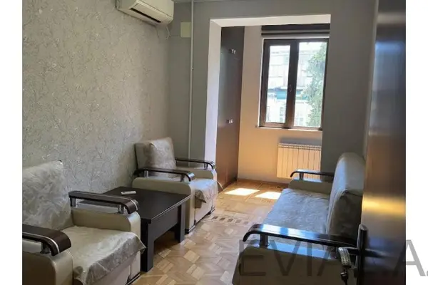 3 otaqlı mənzil Nəsimi rayonunda, 80 m², köhnə tikili - satılır
